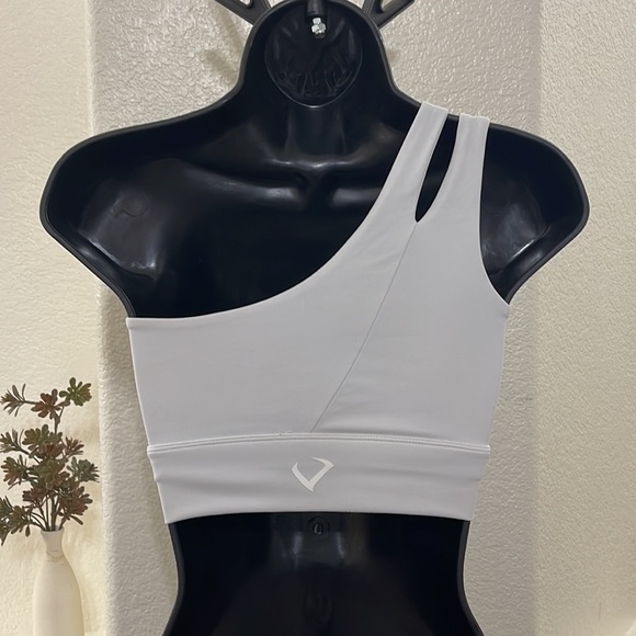 VIOLATE THE DRESS CODE Elevate Apex Sports Bra - Picture 3 of 4